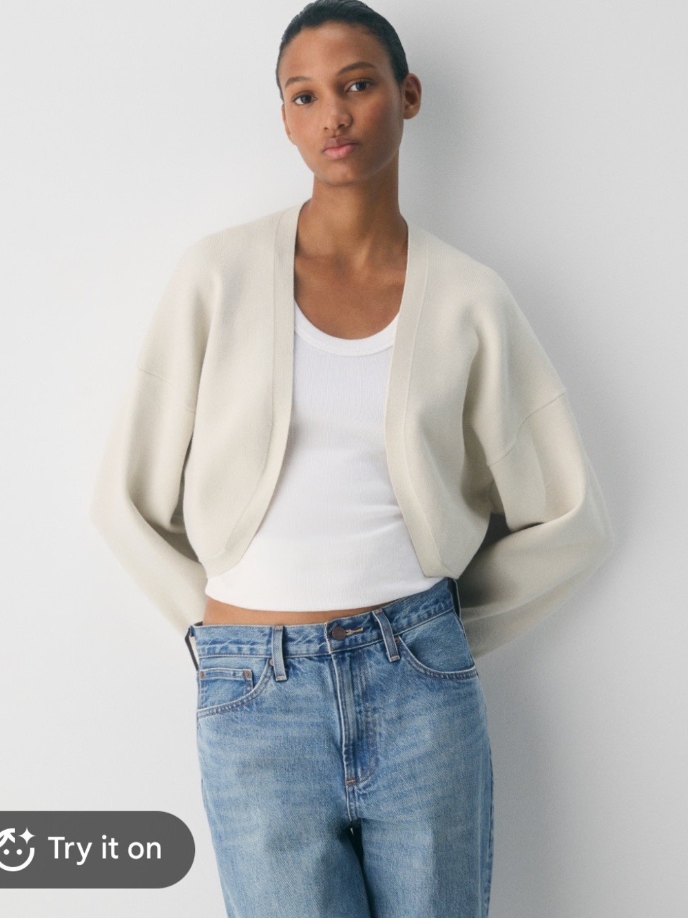 Aritzia cream sweater cardigan Shrug in Cream